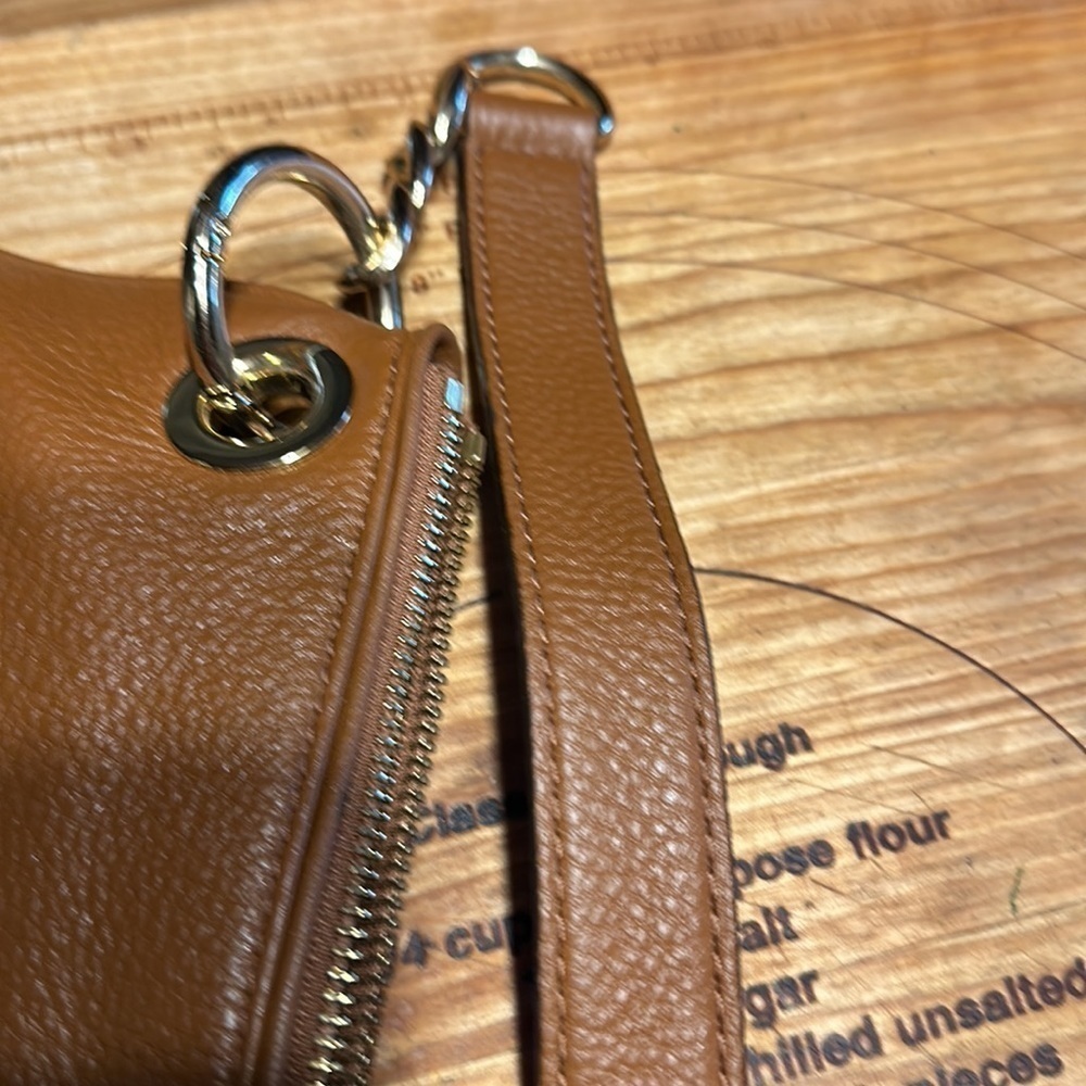 Michael Kors purse. Camel color. Beautiful - Picture 7 of 13